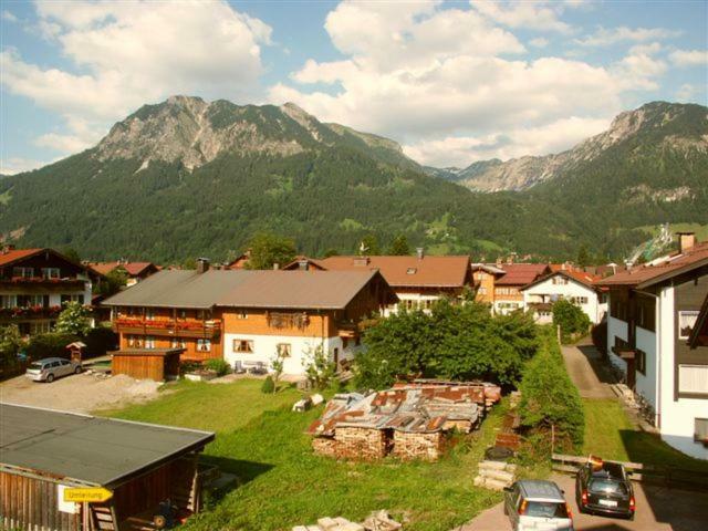 Ferienwohnungen Zint-Spiegl - Bergbahnticket Von Mai Bis November Inklusive! Oberstdorf Exterior foto